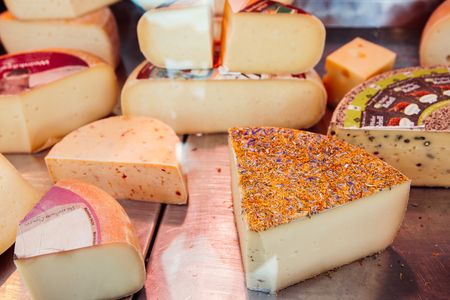 Regionale Produkte Wochenmarkt Käse