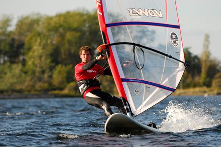 Windsurfer auf der Schlei in Maasholm