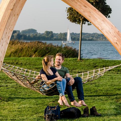 Netzausleger Fahrdorf Bäckerstrand mit Blick auf die Schlei